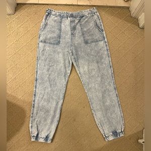 BlankNYC Women's Jogger Denim Size Medium EUC